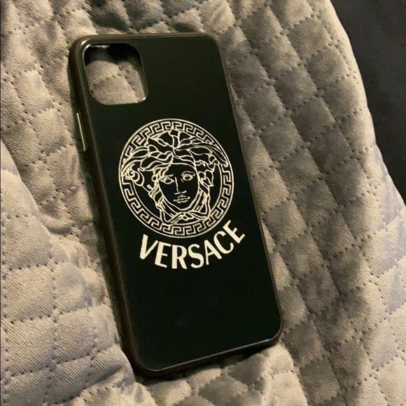 Versace iPhone 11 Pro Max case - Picture 1 of 1